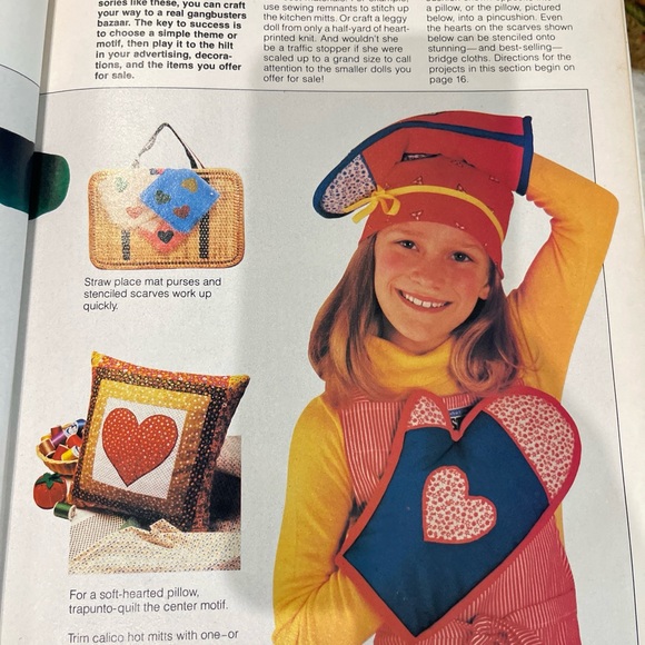 Vintage Better Homes and Gardens Easy Bazaar Crafts Hardcover Book  1981 - Picture 6 of 12